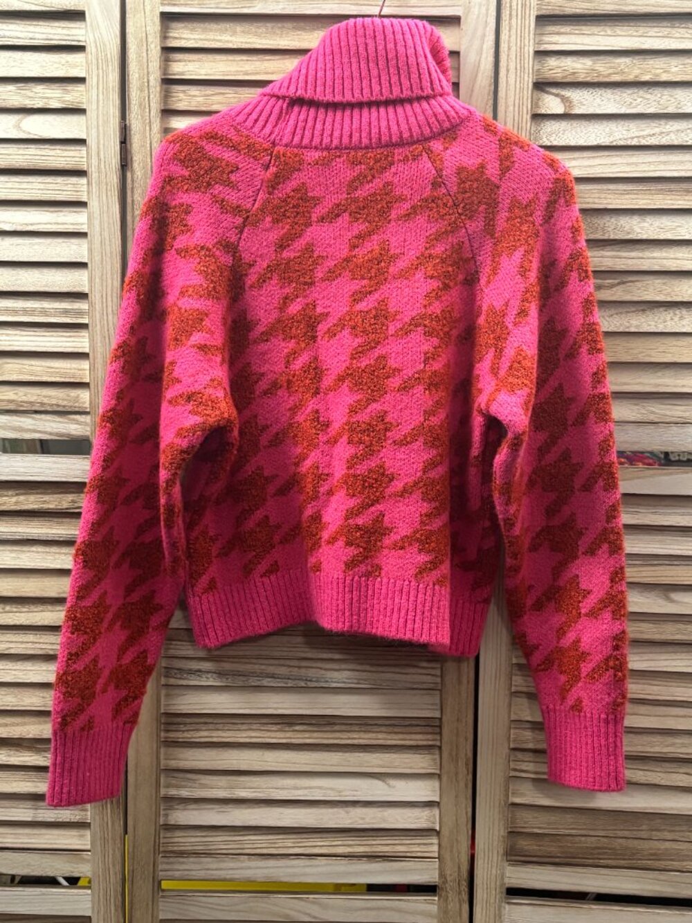 Mango Hot Pink & Red Houndstooth Turtleneck Sweater S NWOT - Picture 3 of 8